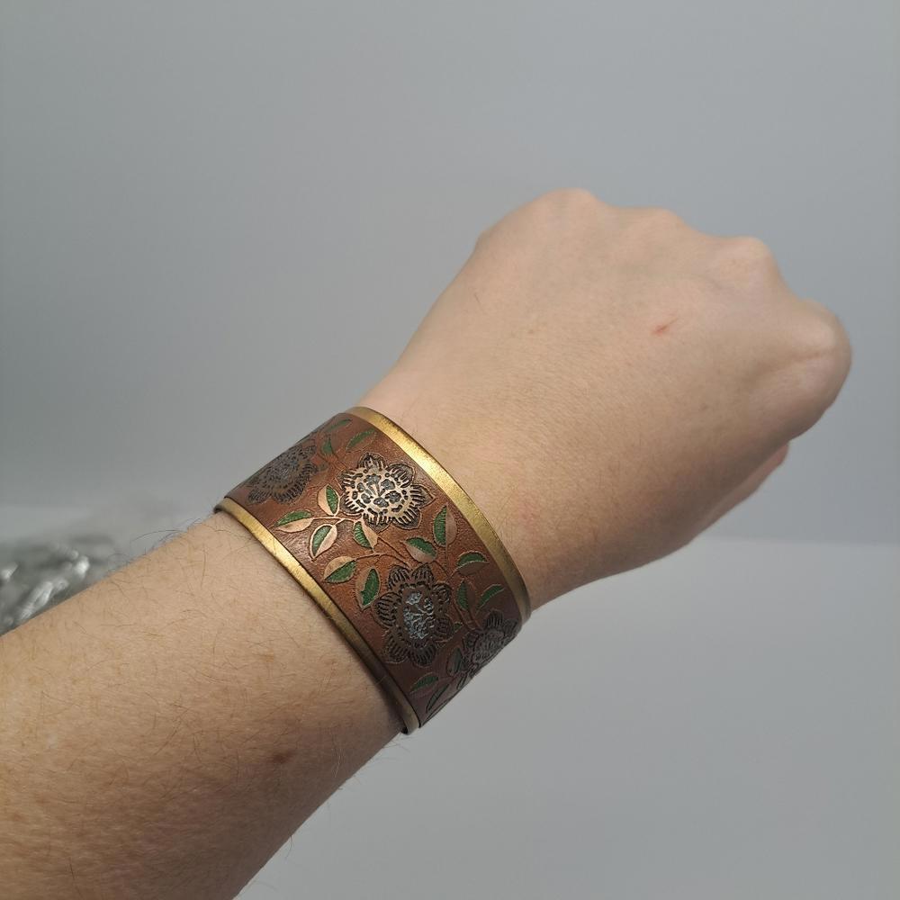 Vintage mixed metal cuff.